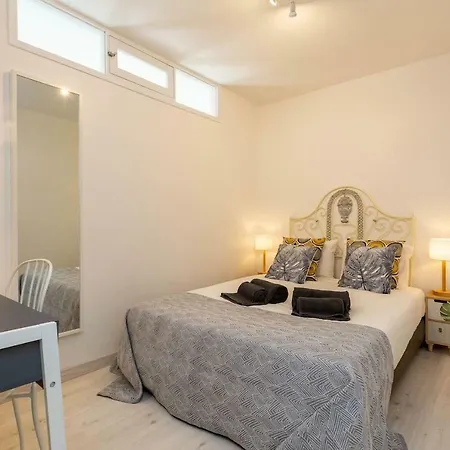 Apartment Charm In Ribeira